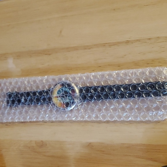 VTG Highlander TV Series Wrist Watch NWOT - Picture 7 of 7